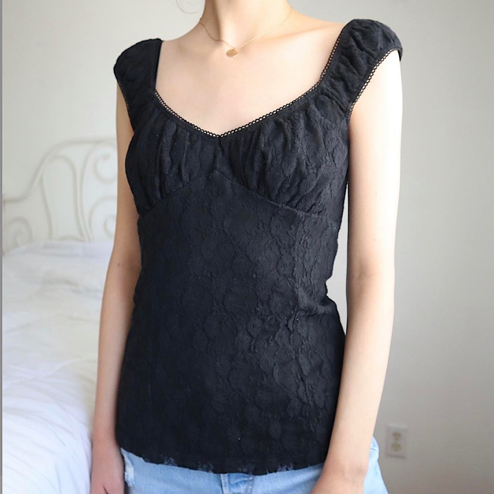2000s top lace blouse